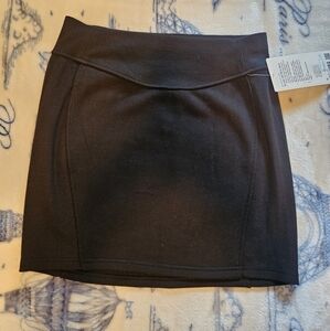 Scuba High Rise Mini Skirt by Lululemon
